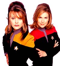 Jane Leeves and Peri Gilpin